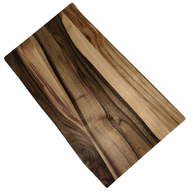 Schneidbrett Nussholz mit Naturbaumkante geölt 50x30x2,1 cm Nr. 024.00 |  Spangler Holzwaren