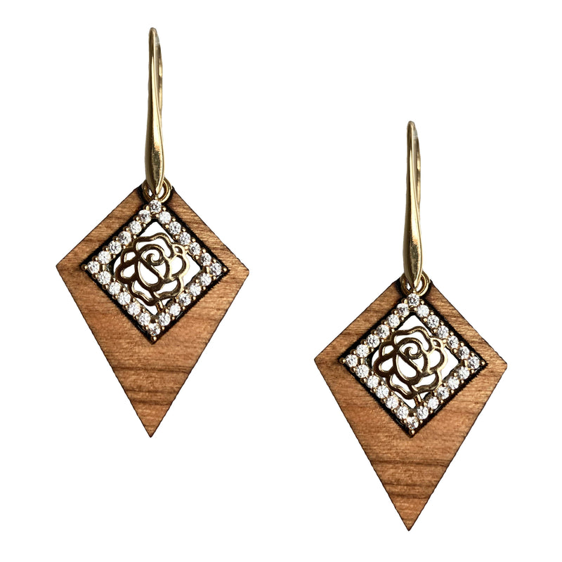 Ohrringe aus Kirschholz "Deltoid Ornament" Nr. 100.511