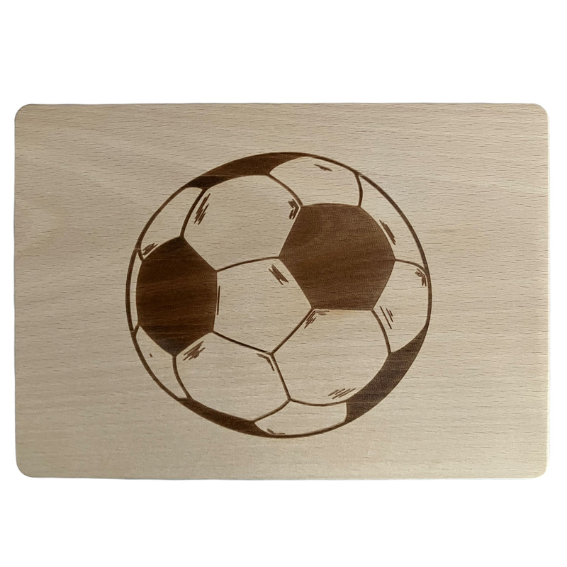 Schneidbrett mit Gravur "Fußball" aus Buchenholz, 22x15,5x1 cm