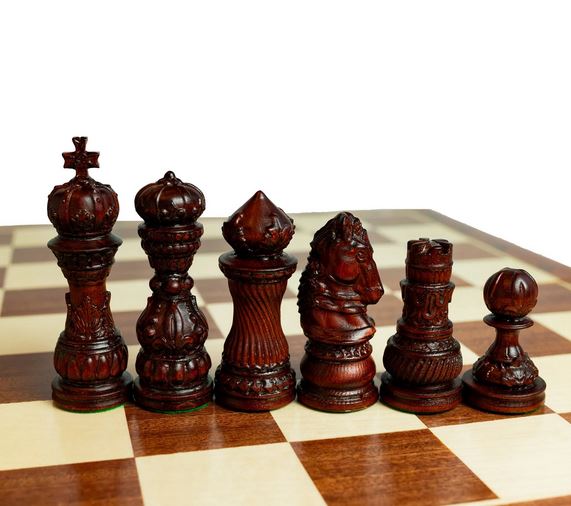 Schach mit Figuren, Nr. 108 aus Holz, Schachspiel 59x59x3,5 cm