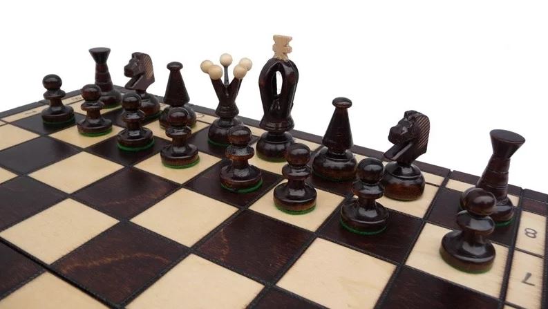 Schach mit Figuren, Nr. 112 aus Holz, Schachspiel 36x36x2,5 cm