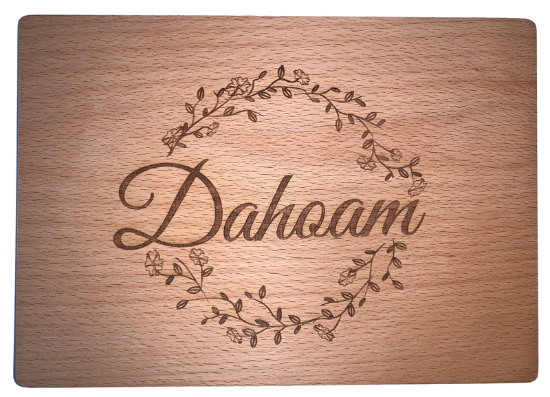 Schneidbrett mit Gravur "Dahoam" aus Buchenholz, 22x15,5x1 cm