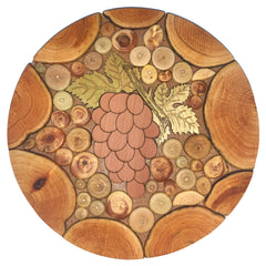 Topfuntersetzer rund aus Holz, gemischte Hölzer, mit Weintraubenmotiv 037.024