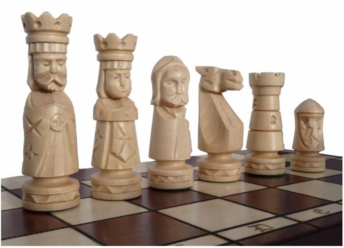 Schach mit handgeschnitzten Figuren, Nr. 104 aus Holz, Schachspiel 65x